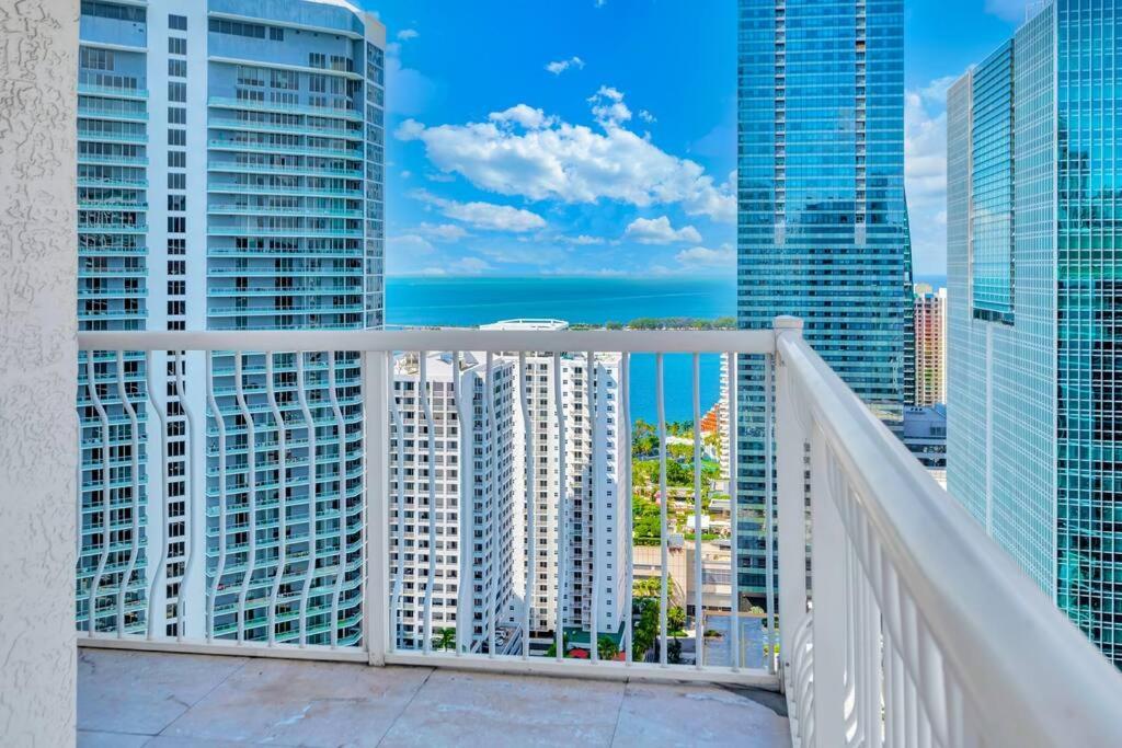 40th Floor Priceless Unit Location Apartamento